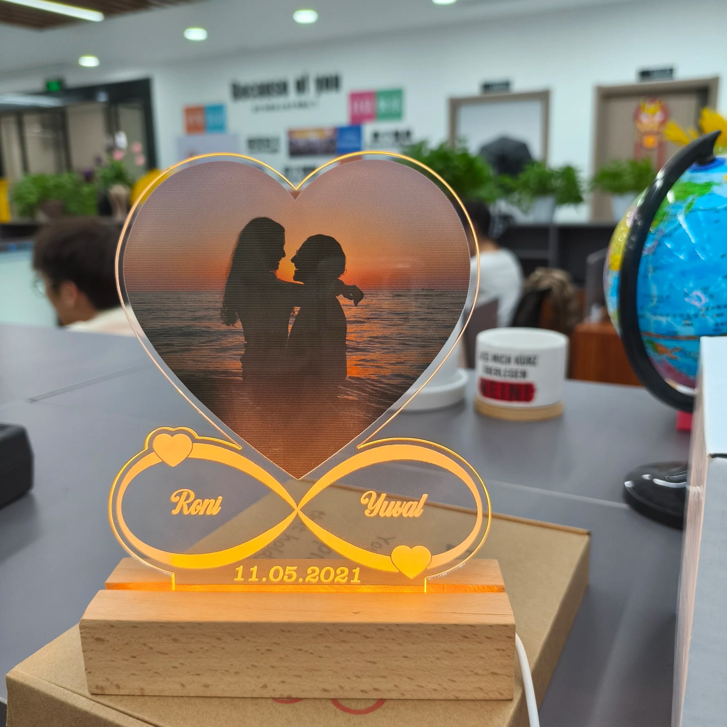 Custom Acrylic Business Logo Sign Personalized Brand QR Plaque Light Lamp Corporate Gifts Wood Social Media Table Decor Sign